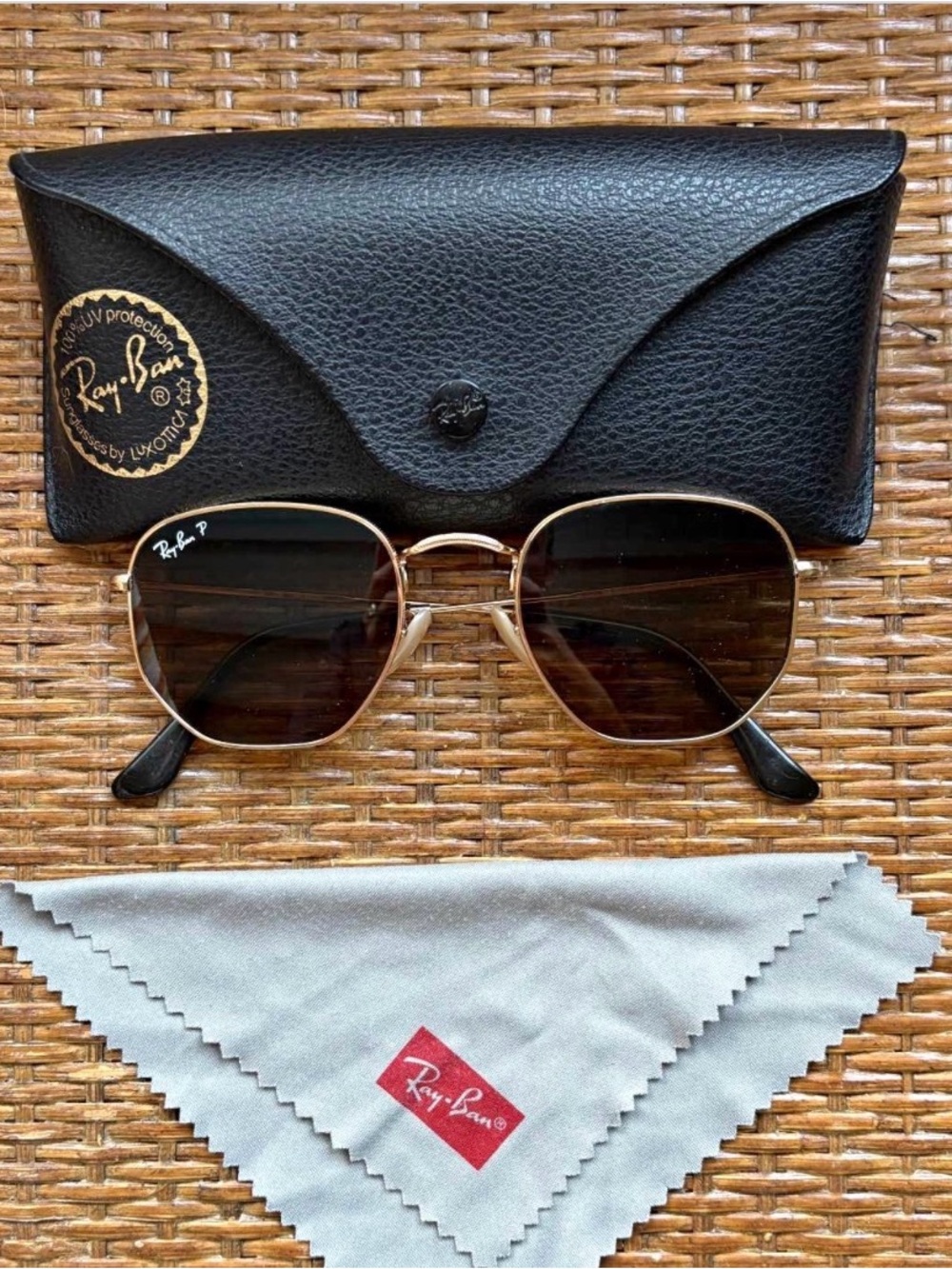 Ray-Ban Women’s hexagonal Sunglasses